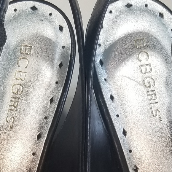 BCBGirls strappy back shoes. Size 9.5 - Picture 5 of 5